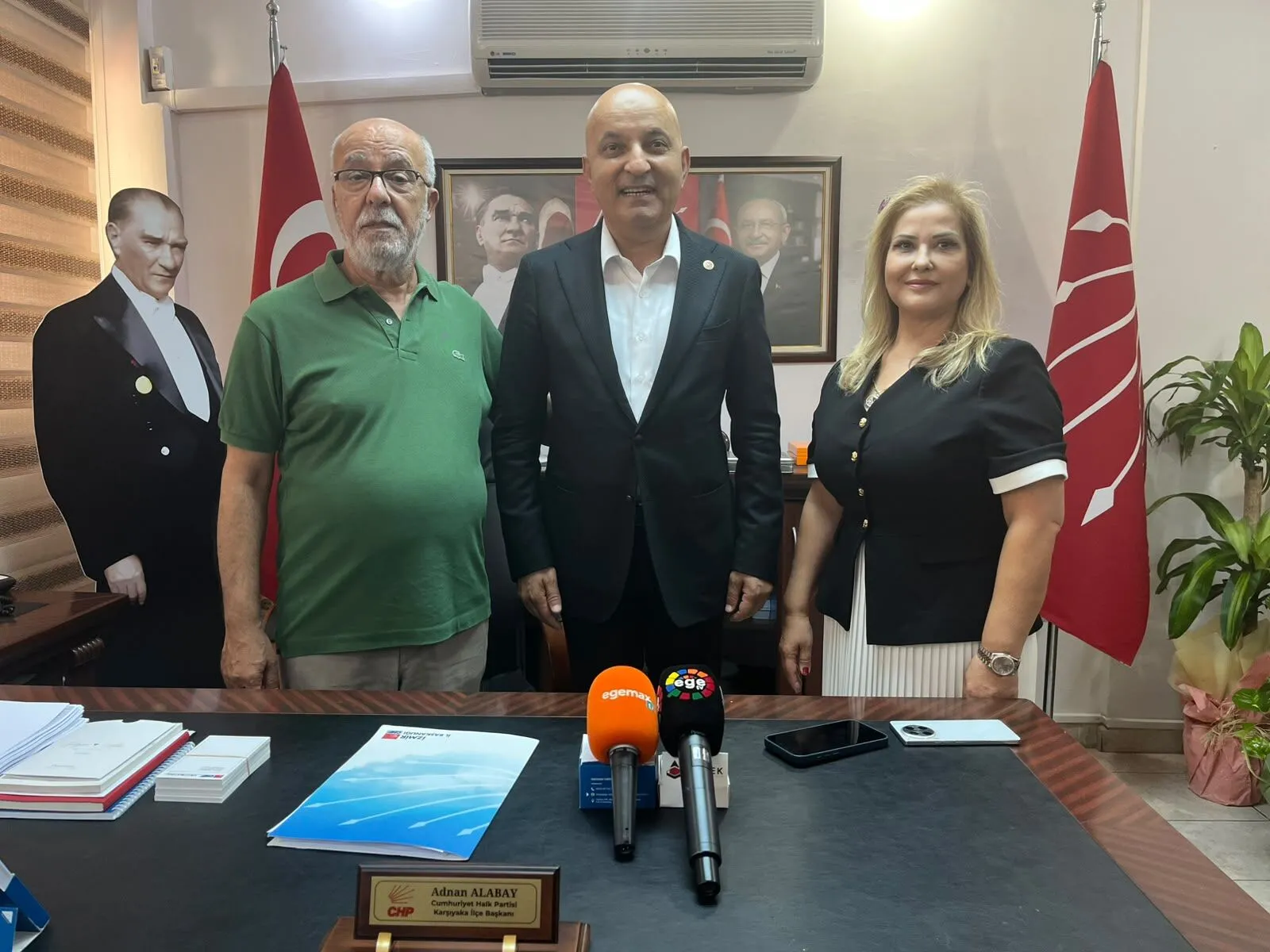 Karşıyaka CHP kadın kollarında yeni dönem - Fotoğraf Galerisi 1