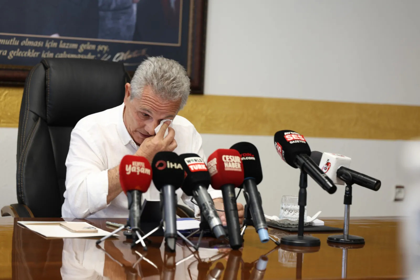 Başkan Tetik CHP'den istifa etti - Fotoğraf Galerisi 1